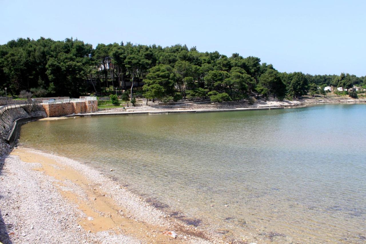 Apartments With A Parking Space Jelsa, Hvar - 8746 Jelsa  Exterior foto